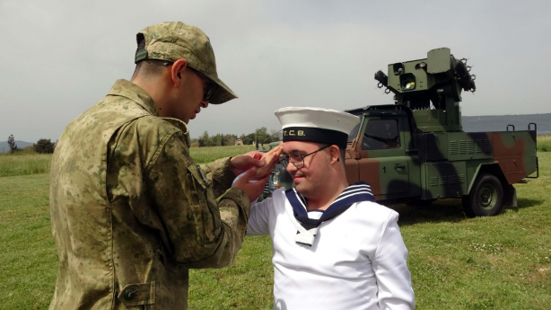 Foto - 1 günlük askerlik heyecanı! TCG Anadolu'yu selamladılar