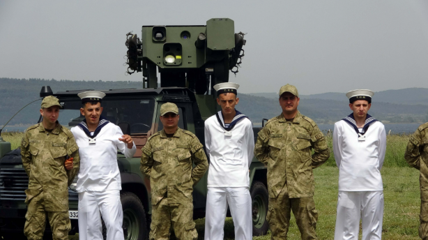 Foto - 1 günlük askerlik heyecanı! TCG Anadolu'yu selamladılar
