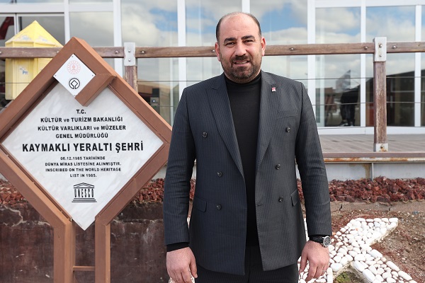 Foto - 1 milyon 495 bin turist yer altına indi