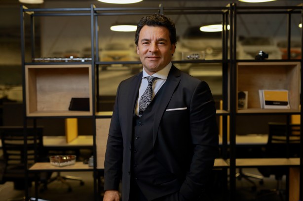 Foto - 1 milyonun altında etiket fiyatıyla bu otomobil çok satar! Renault’dan hafif ticari atağı! Yeni Kangoo Ailesi Türkiye’de! Marka Yüzde yüz elektrikli modeli de getirdi!