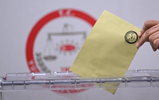 Foto - Seçimin hemen ertesi 1 Nisan'da dolar kuruna ne olacağını açıkladı! Duyan uyanır uyanmaz döviz bürolarına koşabilir