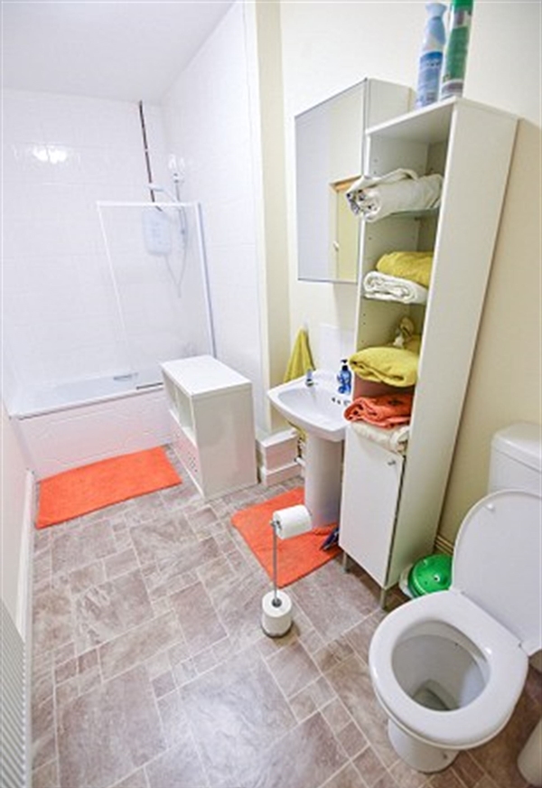 Foto - 1 sterline aldığı eve şuan 50 bin sterlin fiyat biçiliyor! Bakın neden...