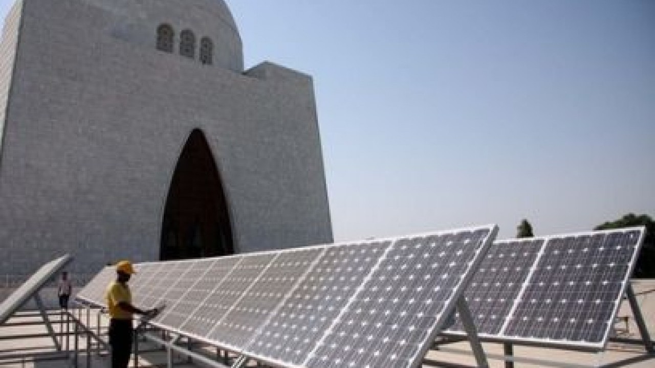 Foto - 1 yılda 17 GW’lık güneş santrali kuracak ekipman ithal edildi! Pakistan, Türkiye’yi nasıl geride bıraktı? 