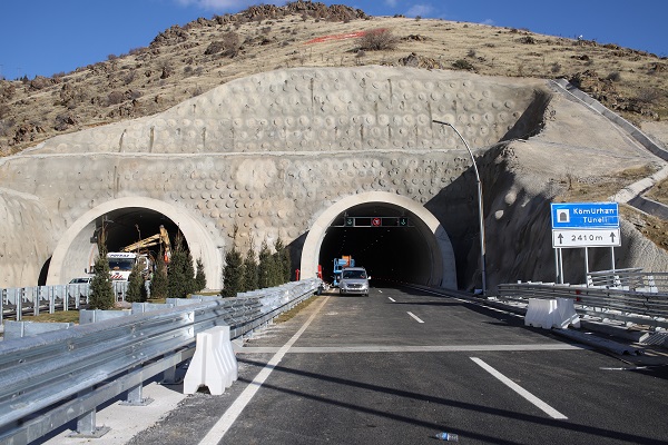 Foto - 1 yıllık rapor belli oldu! Kömürhan Köprüsü tarih yazıyor