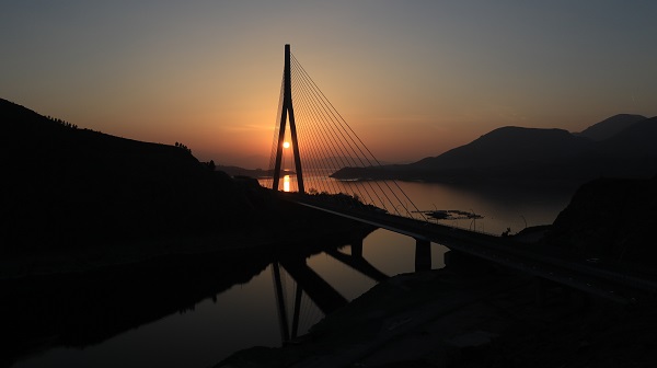 Foto - 1 yıllık rapor belli oldu! Kömürhan Köprüsü tarih yazıyor