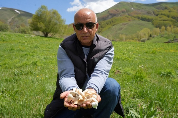 Foto - 10-15 km yol kat ediyorlar! Protein deposunun zorlu yolculuğu