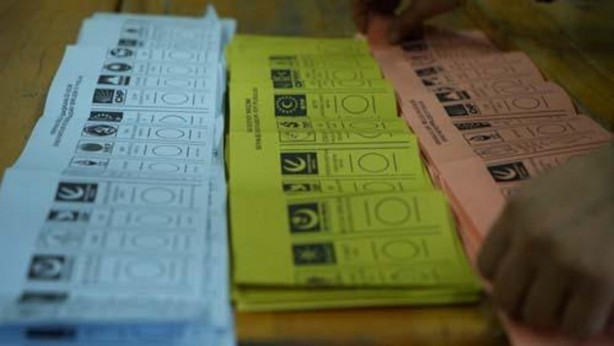 10 ayda 10 puan düştü! Son 20 yılın en düşük katılımlı seçimi