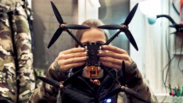 Foto - 10 bin liralık İHA, 25 milyon dolarlık tesisi paramparça etti! Ortalık karıştı