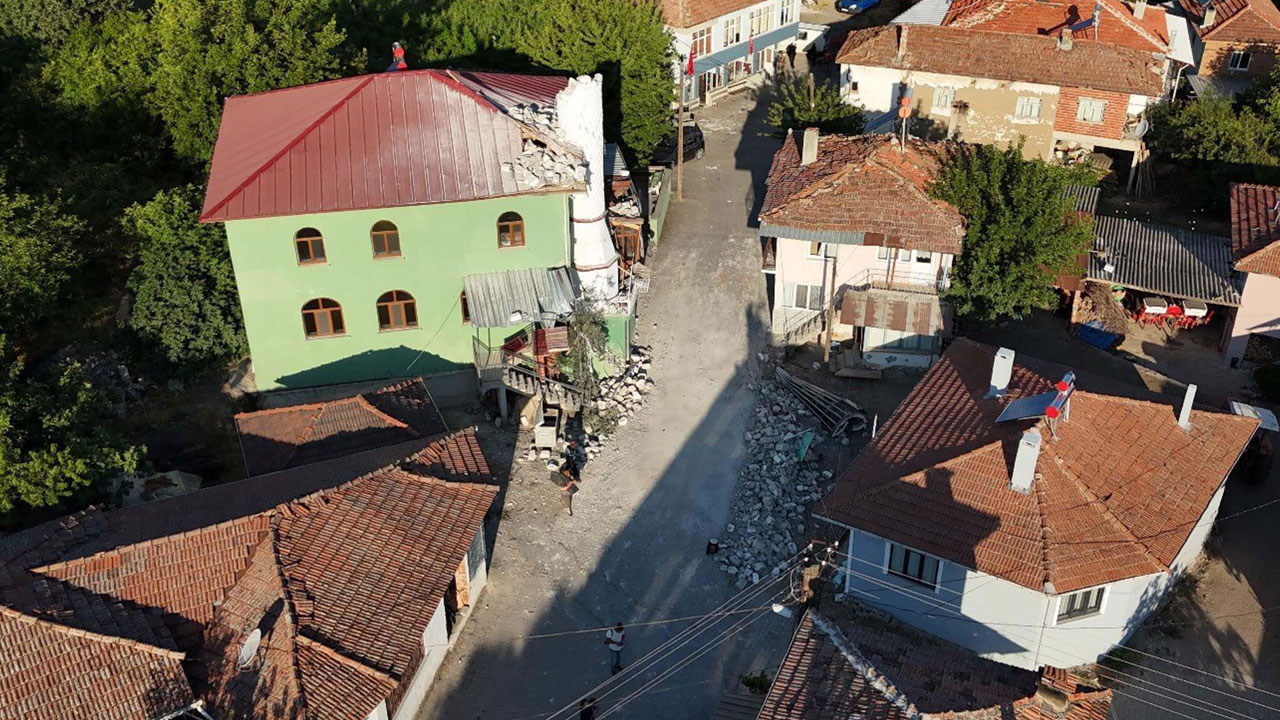 Foto - 10 bini aşkın artçı! Sındırgı’daki deprem fırtınası ne zaman bitecek?