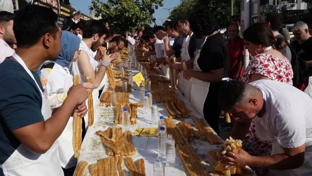 Foto - 10 dakikada 15 metreyi yedi