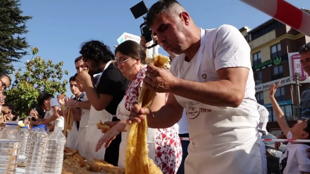 Foto - 10 dakikada 15 metreyi yedi