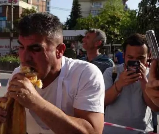 10 dakikada 15 metreyi yedi