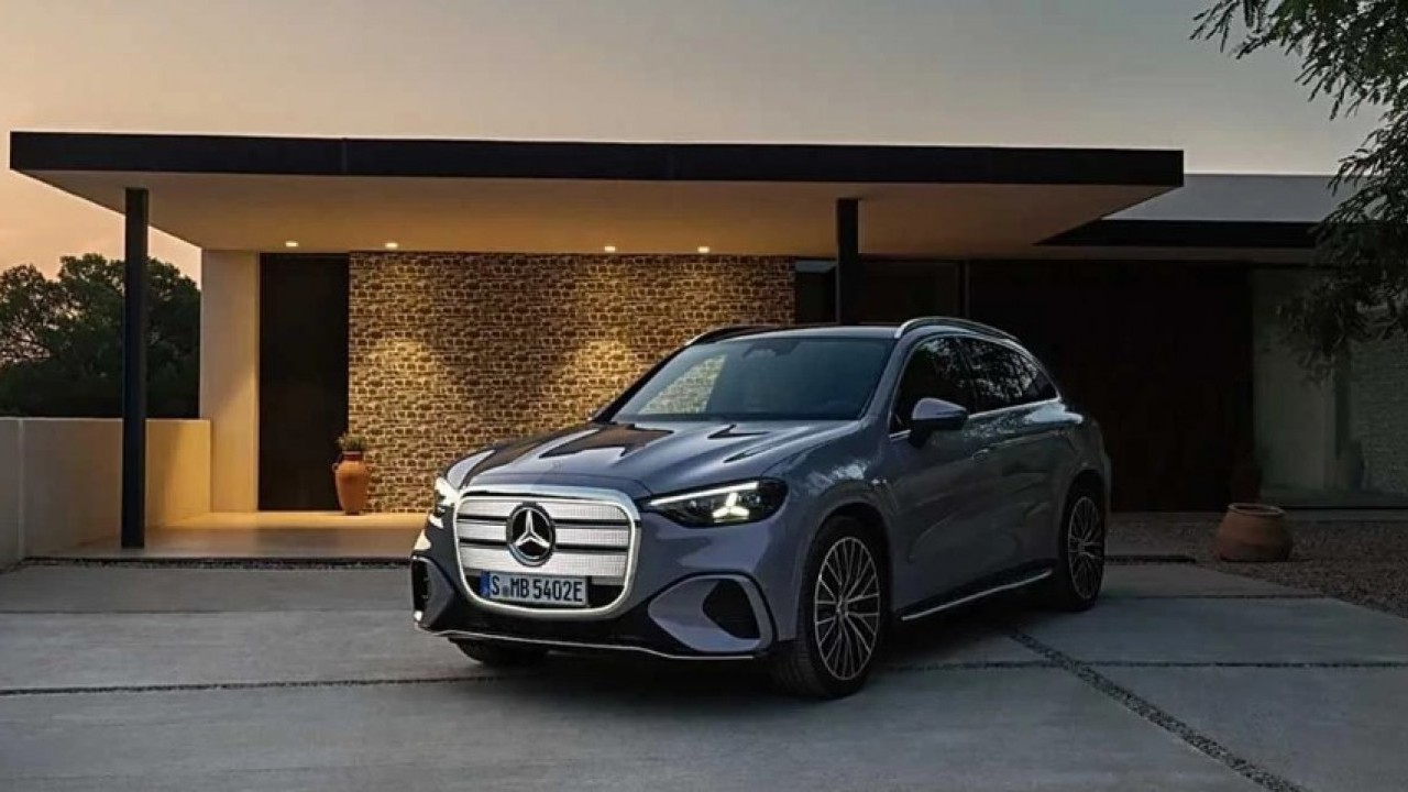 Foto - 10 dakikada şarj, 260 km yol yapıyor! Mercedes'in yeni elektrikli modeli ağızları açık bırakacak