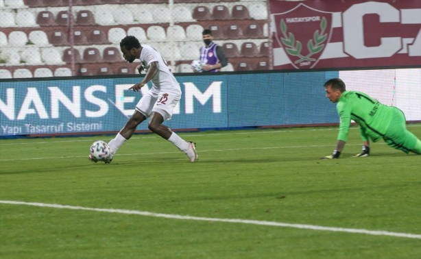 Foto - 10 kişi kalan Hatayspor Galatasaray'ı devirdi