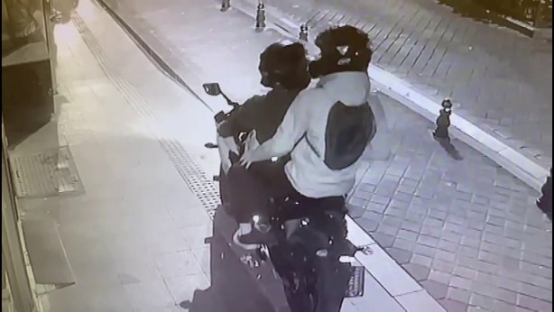 Foto - 10 saniyede 250 bin TL'lik motoru böyle çaldılar