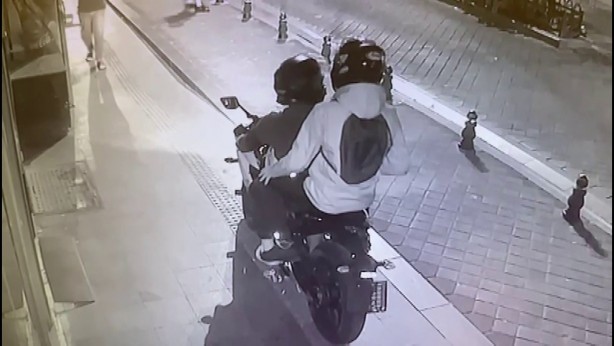 Foto - 10 saniyede 250 bin TL'lik motoru böyle çaldılar