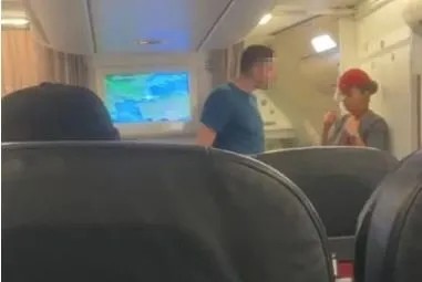 Foto - 10 tane fabrikam diyerek olay çıkaran yolcu tutuklandı!