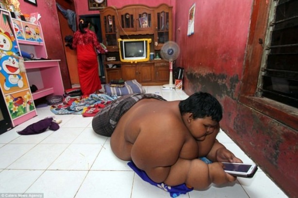 Foto - 10 yaşında ama 192 kg ağırlığında!