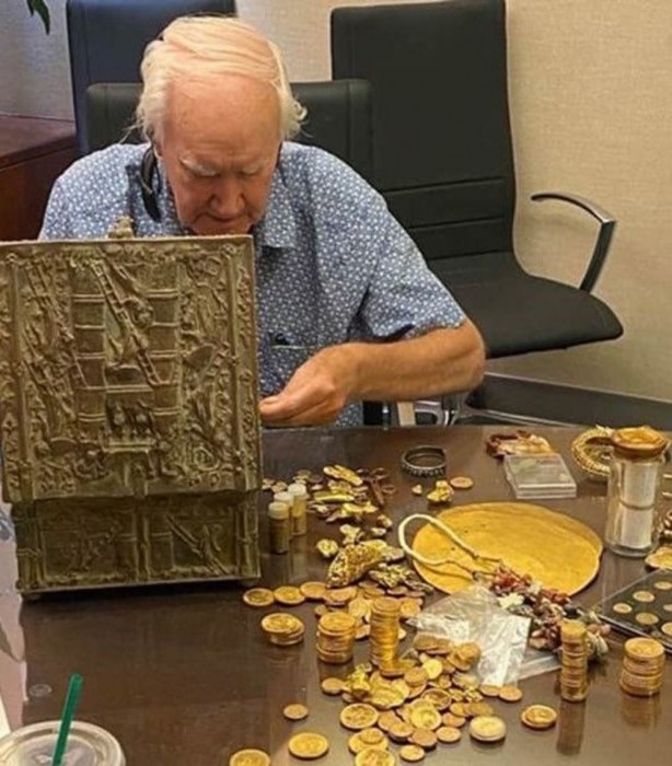 Foto - 10 yıl aradı! Milyarderin gömdüğü hazine bulundu