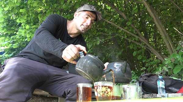 Foto - 10 yıldır dağda tek başına yaşıyor