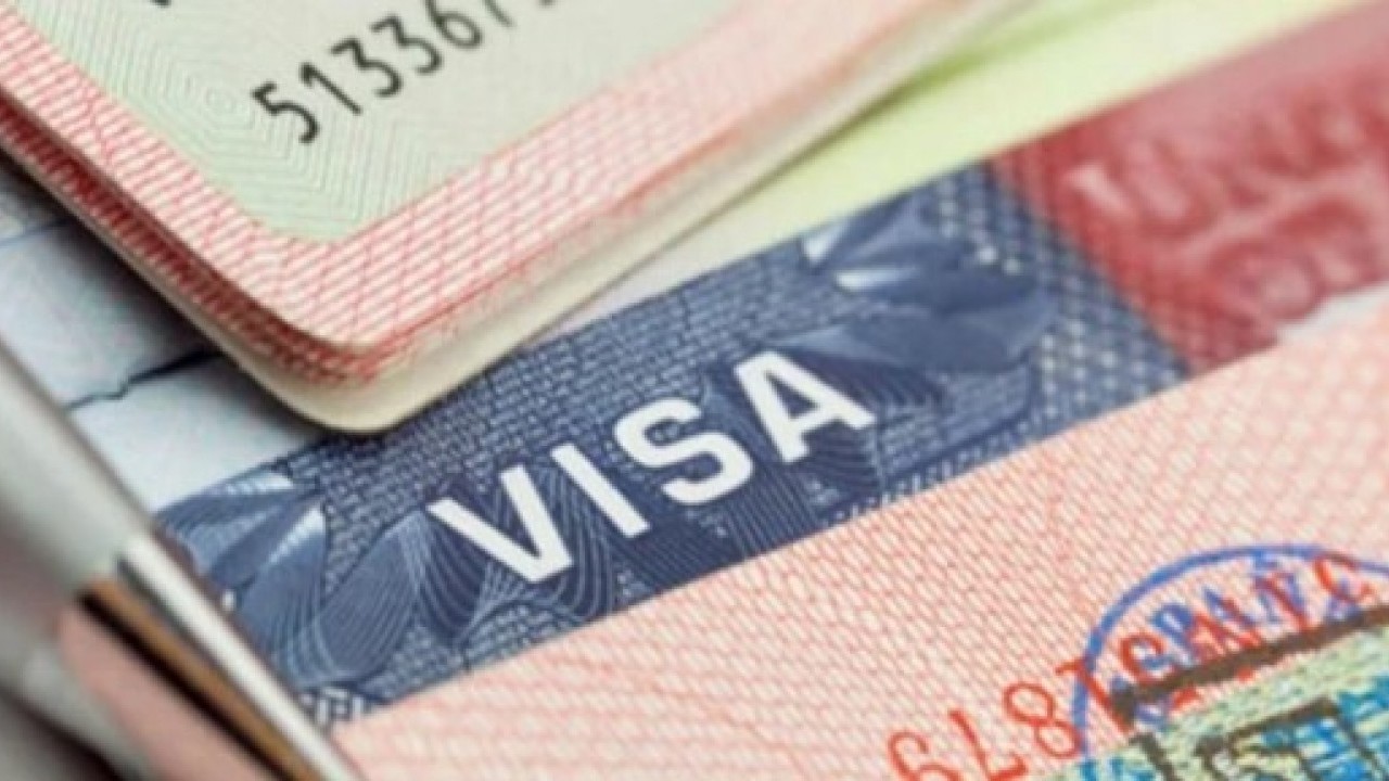 Foto - 100 bin doları getiren doktor vizeyi alır! Tüccar Trump bir işe daha el attı!