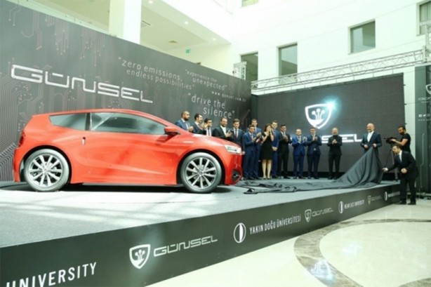 Foto - 5 lira ile 100 km yol giden yerli otomobil