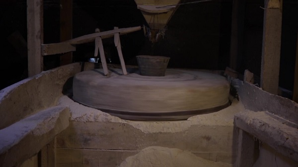 Foto - 100 yıllık değirmen böyle ayağa kalktı