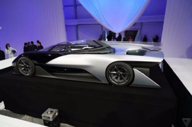 Foto - 1000 beygirlik elektrikli otomobil!