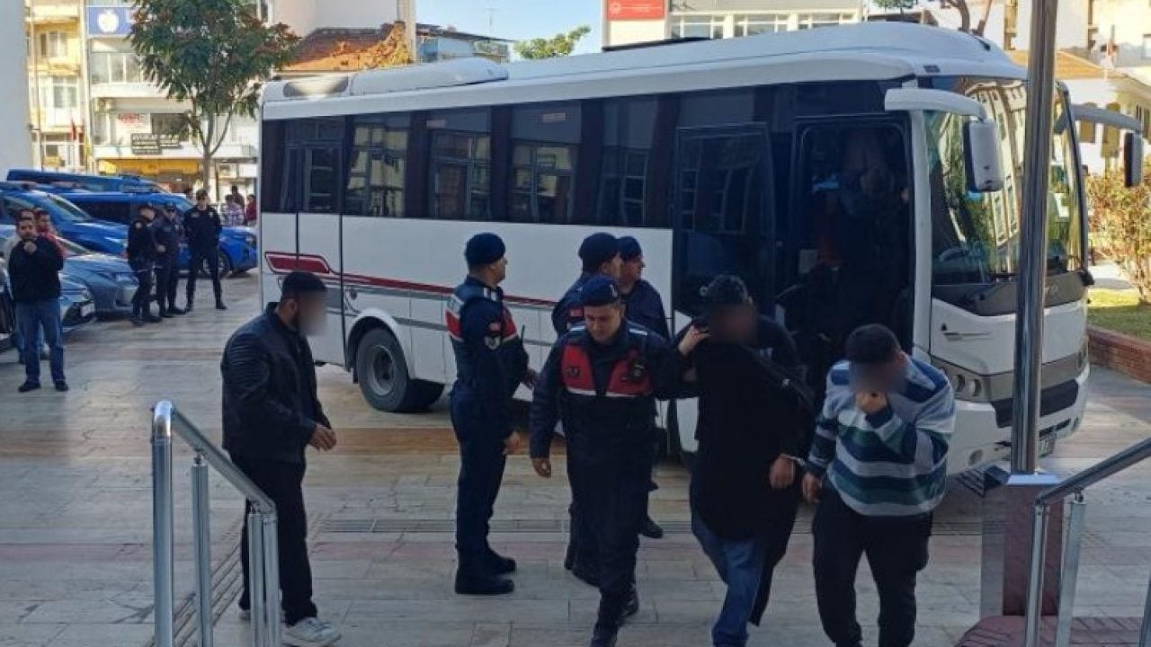 Foto - 100'e yakın gözaltı vardı! Dev operasyonda flaş gelişme