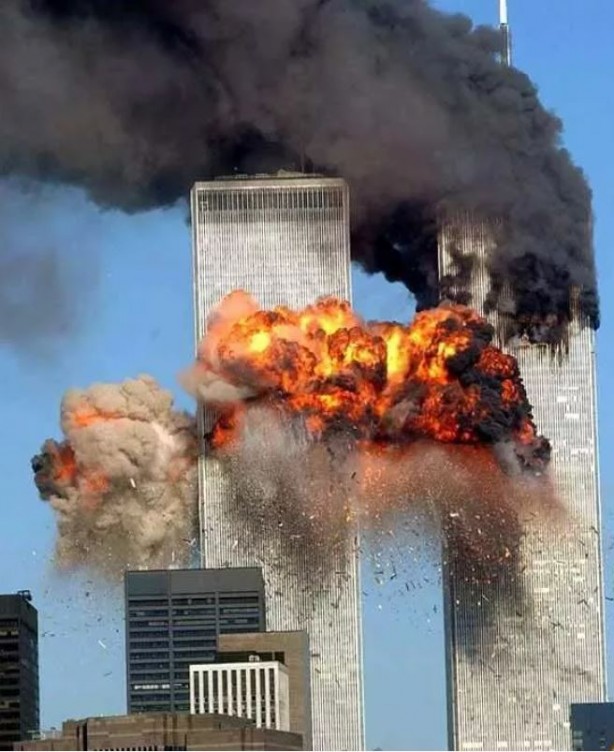 Foto - 11 Eylül iddiası pahalıya mal oldu! Yerinden ettiler