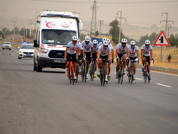 Foto - 11 gündür Malazgirt Zaferi için pedal çeviriyorlar