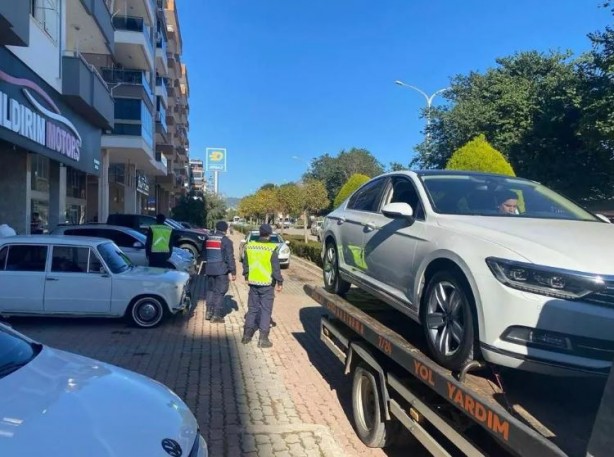 Foto - 11 milyarlık varlığı olan çete çökertildi