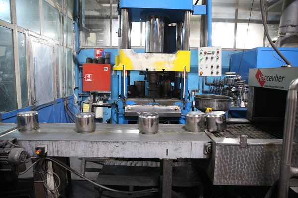 Foto - 110 ülkeye gönderiyor! Bu fabrika enerjisini güneşten alıyor