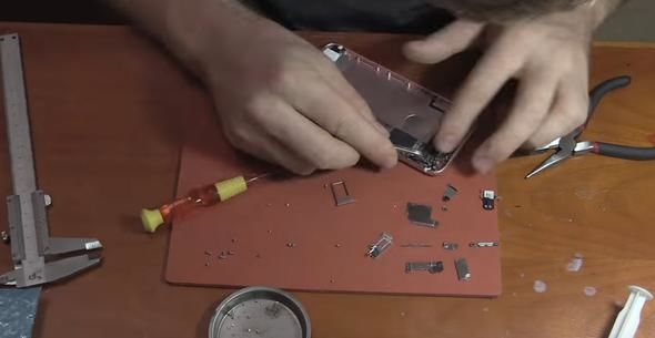 Foto - 1100 TL'ye kendi iPhone'unu yaptı