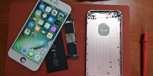 Foto - 1100 TL'ye kendi iPhone'unu yaptı