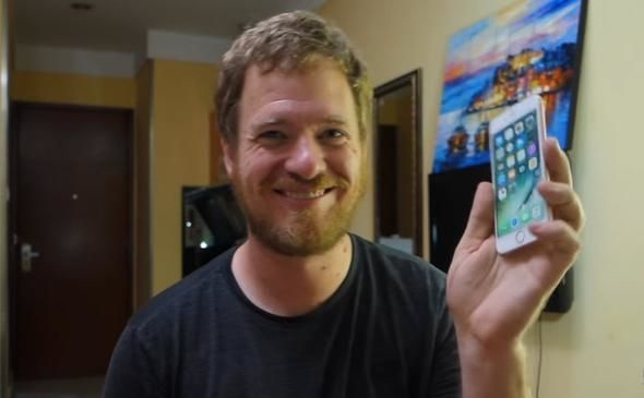 Foto - 1100 TL'ye kendi iPhone'unu yaptı