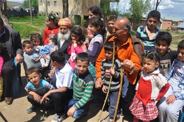 Foto - 111 yaşındaki Zübeyir amcanın bakın kaç torunu var!