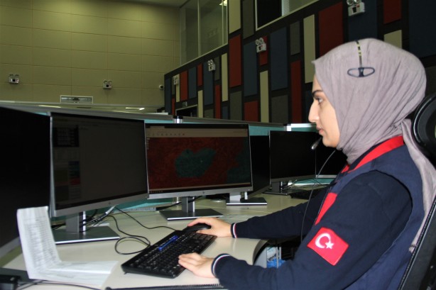 112’ye ‘pes artık’ dedirten çağrılar! Bu kadarını tımarhane sakinleri yapmaz