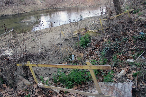 Foto - 114 sene önce inşa edildi, kazada yıkıldı! Tarihi köprü 15 yıldır bu halde