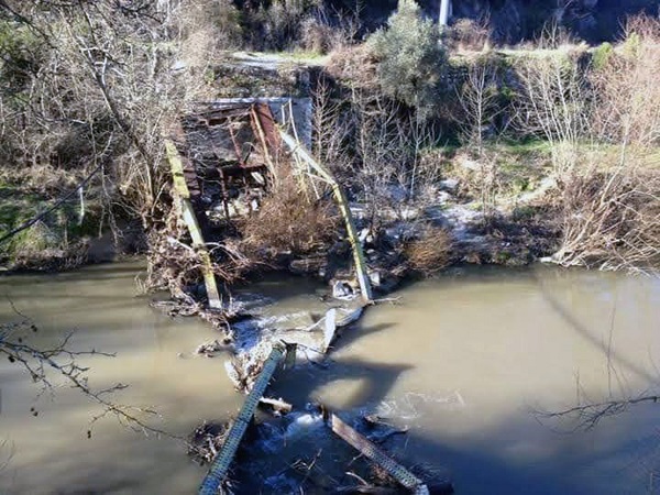 114 sene önce inşa edildi, kazada yıkıldı! Tarihi köprü 15 yıldır bu halde