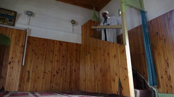 Foto - 118 yıldır kapıları ibadet için açık