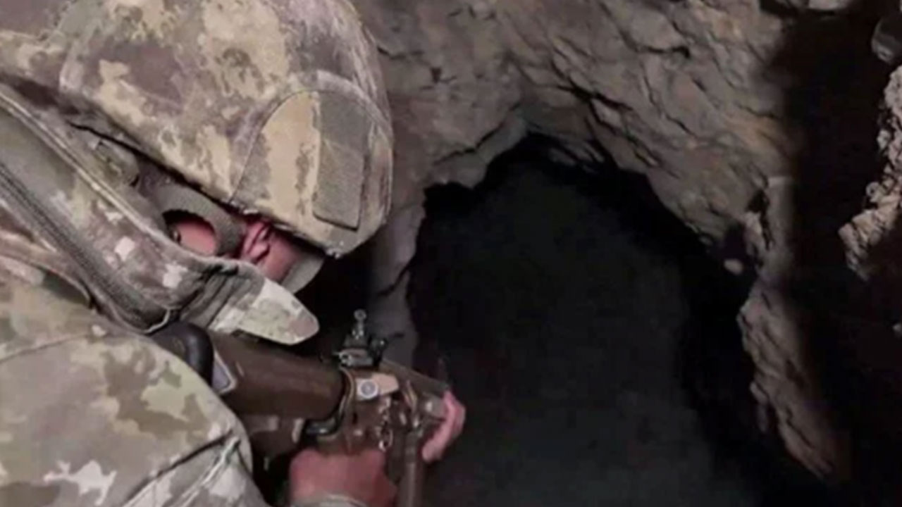 Foto - 12 asker mağarada şehit olmuştu! Askerleri yanlış yönlendiren ortaya çıktı