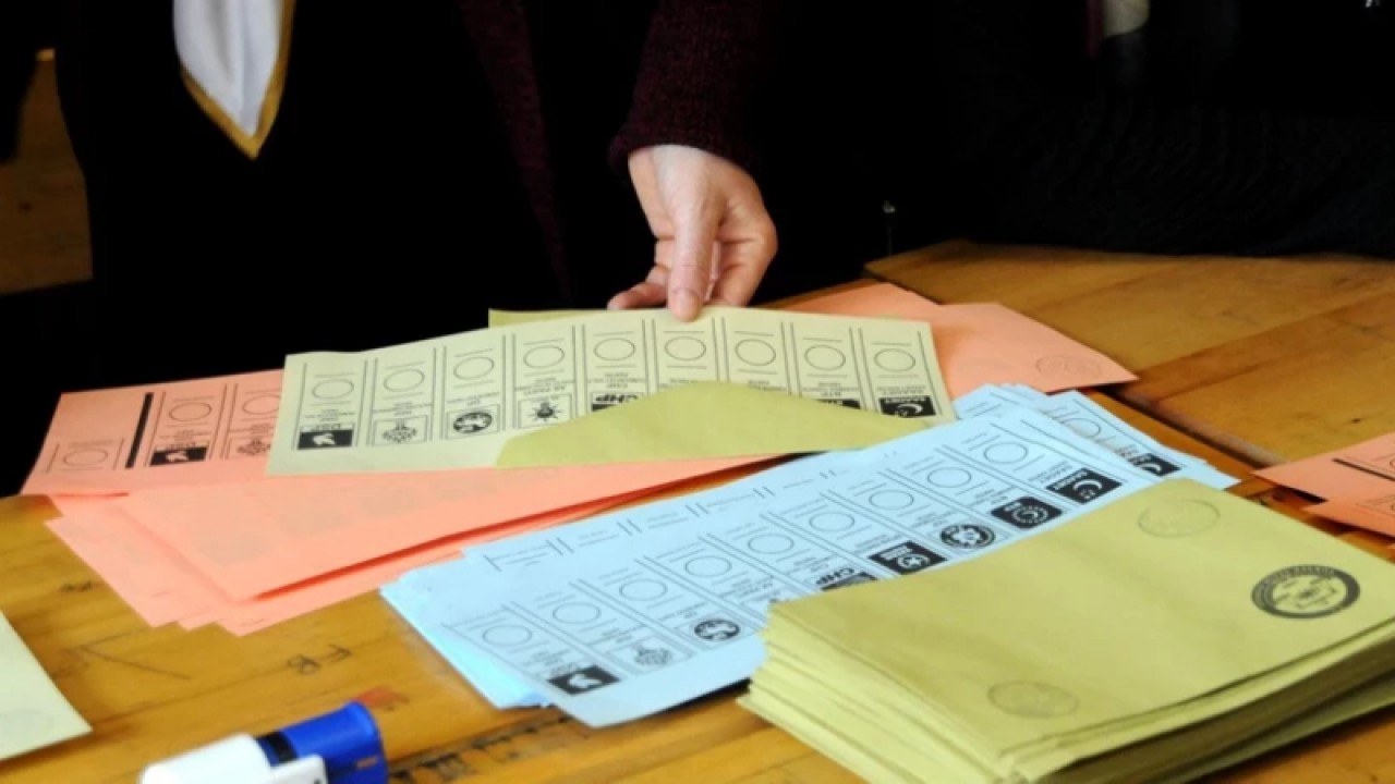 Foto - 12 ilde yapılan en kapsamlı seçim anketinin sonucu Türkiye'ye duyuruldu