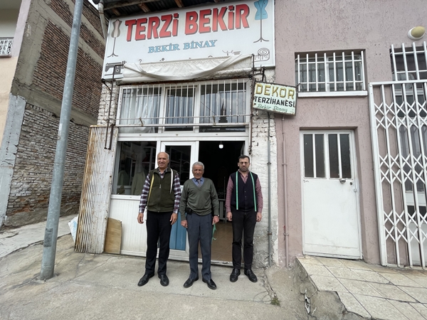 Foto - 12 yaşında başladı... 66 yıldır devam ediyor