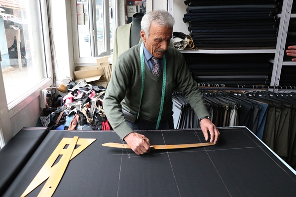 12 yaşında başladı... 66 yıldır devam ediyor