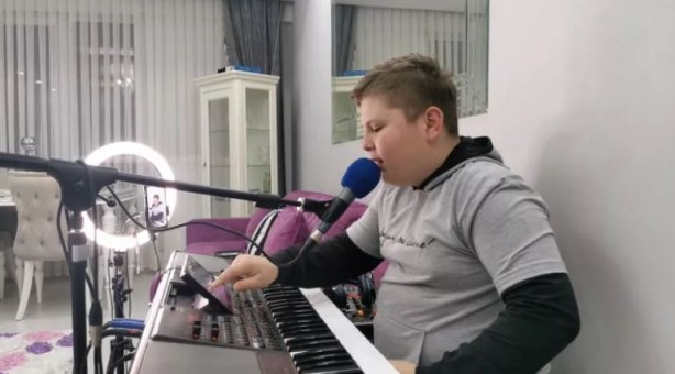 Foto - 12 yaşındaki Fevzi Cumhurbaşkanı Erdoğan'a verdiği sözü tutmak için harekete geçti!