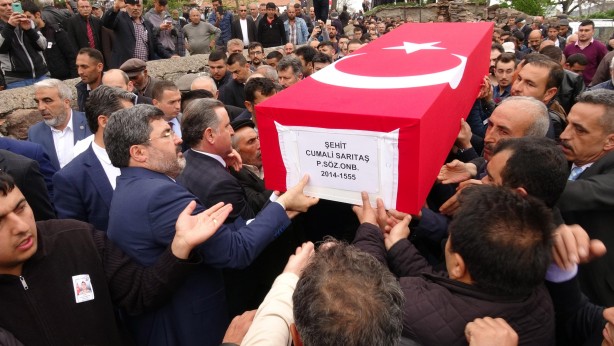 Foto - 120 nüfuslu köyün şehidini 5 bin kişi uğurladı!