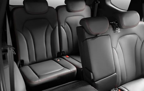 Foto - 1.3 milyon TL'ye 7 kişilik dev SUV: SWM G05 Pro