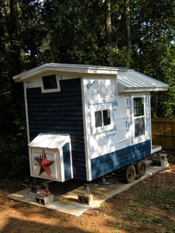 Foto - 13 yaşında ev inşa etti!