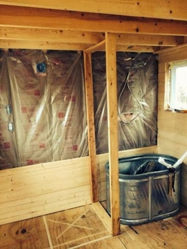 Foto - 13 yaşında ev inşa etti!